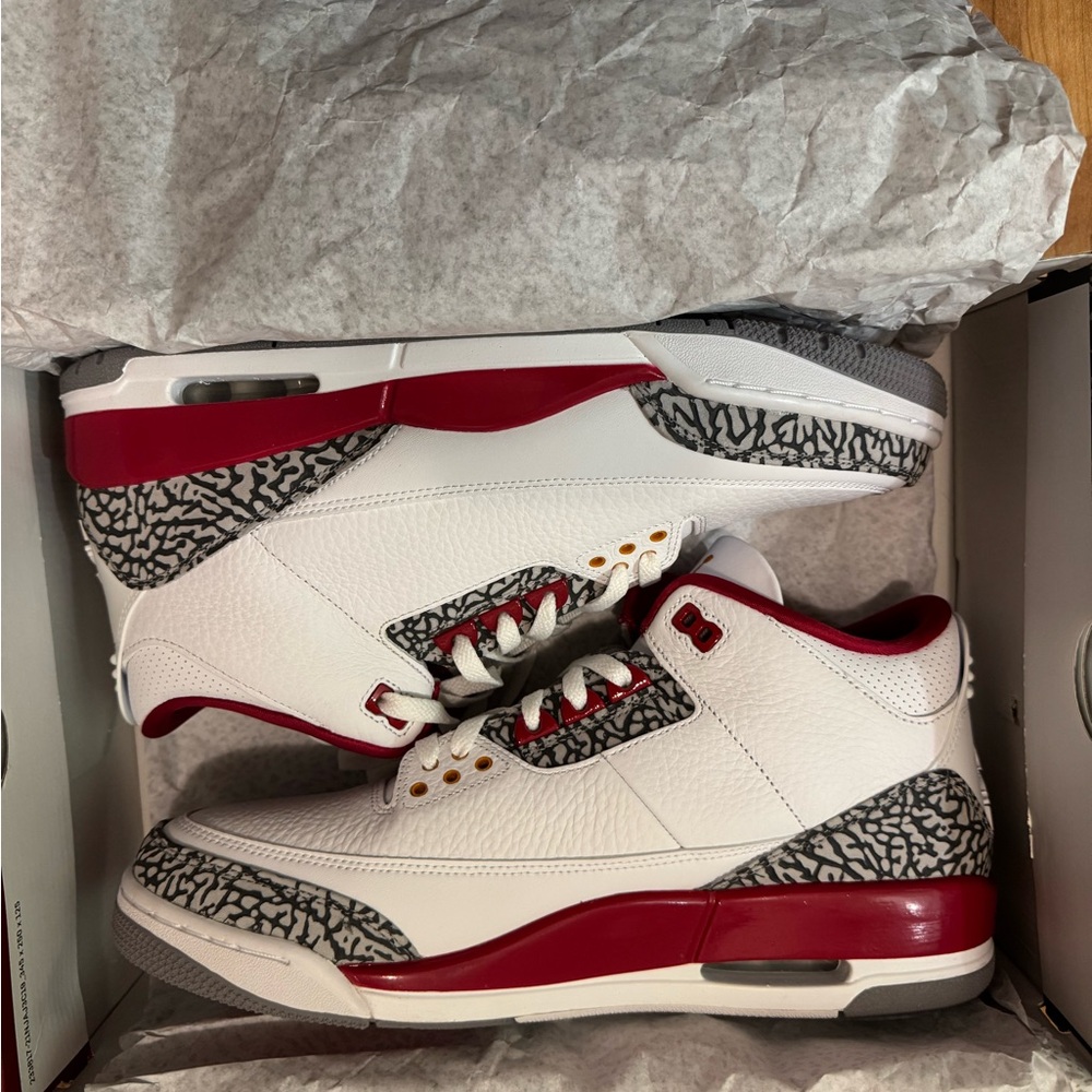Jordan Retro 3 Cardinal Red